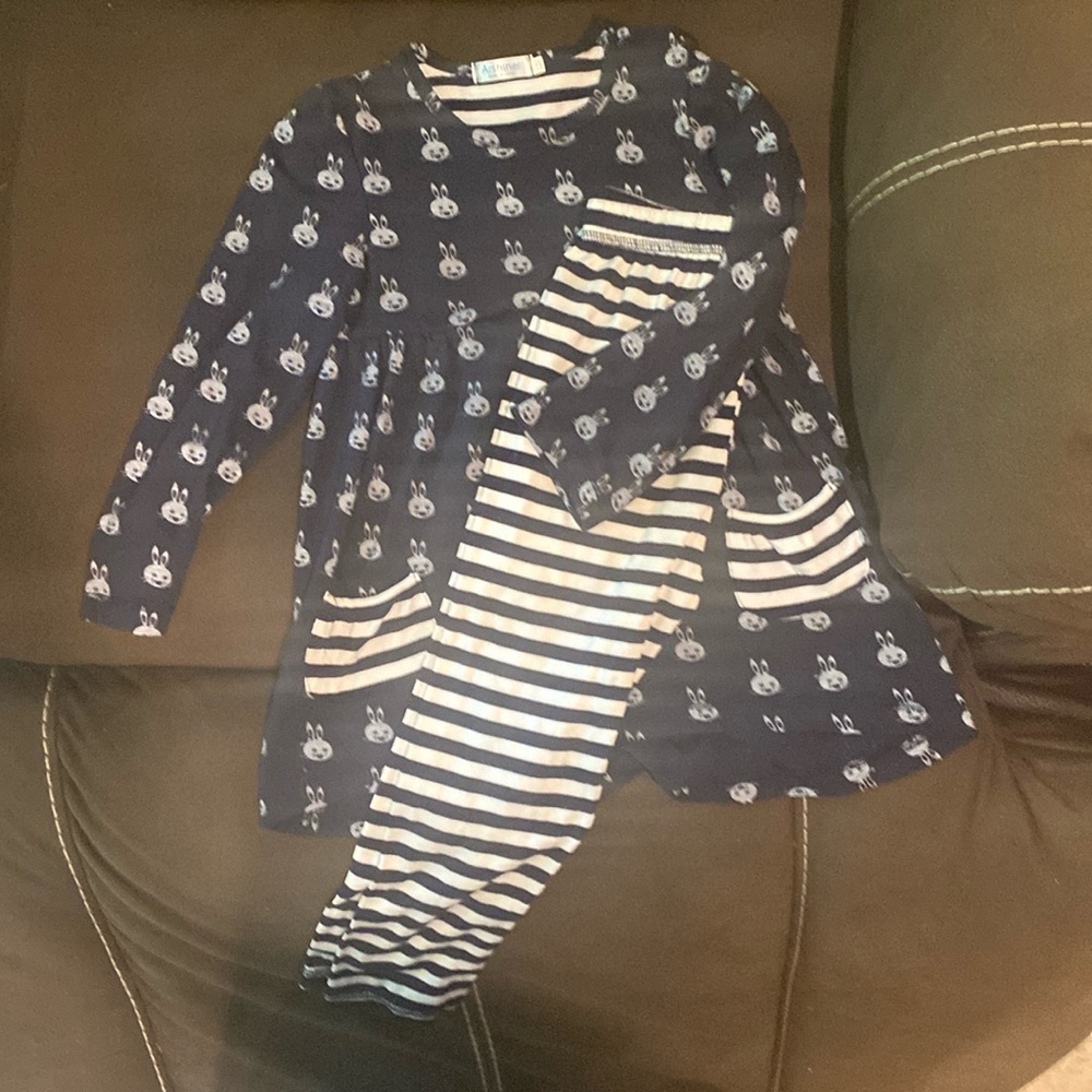 Cute girls 2 pc set